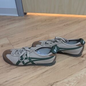 Onitsuka Tiger Mexico 66 Beige/Brown and Green Sneakers ASICS